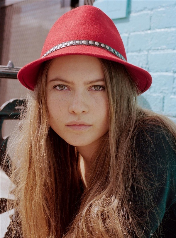 Behati Prinsloo @ Bette's Vintage Line