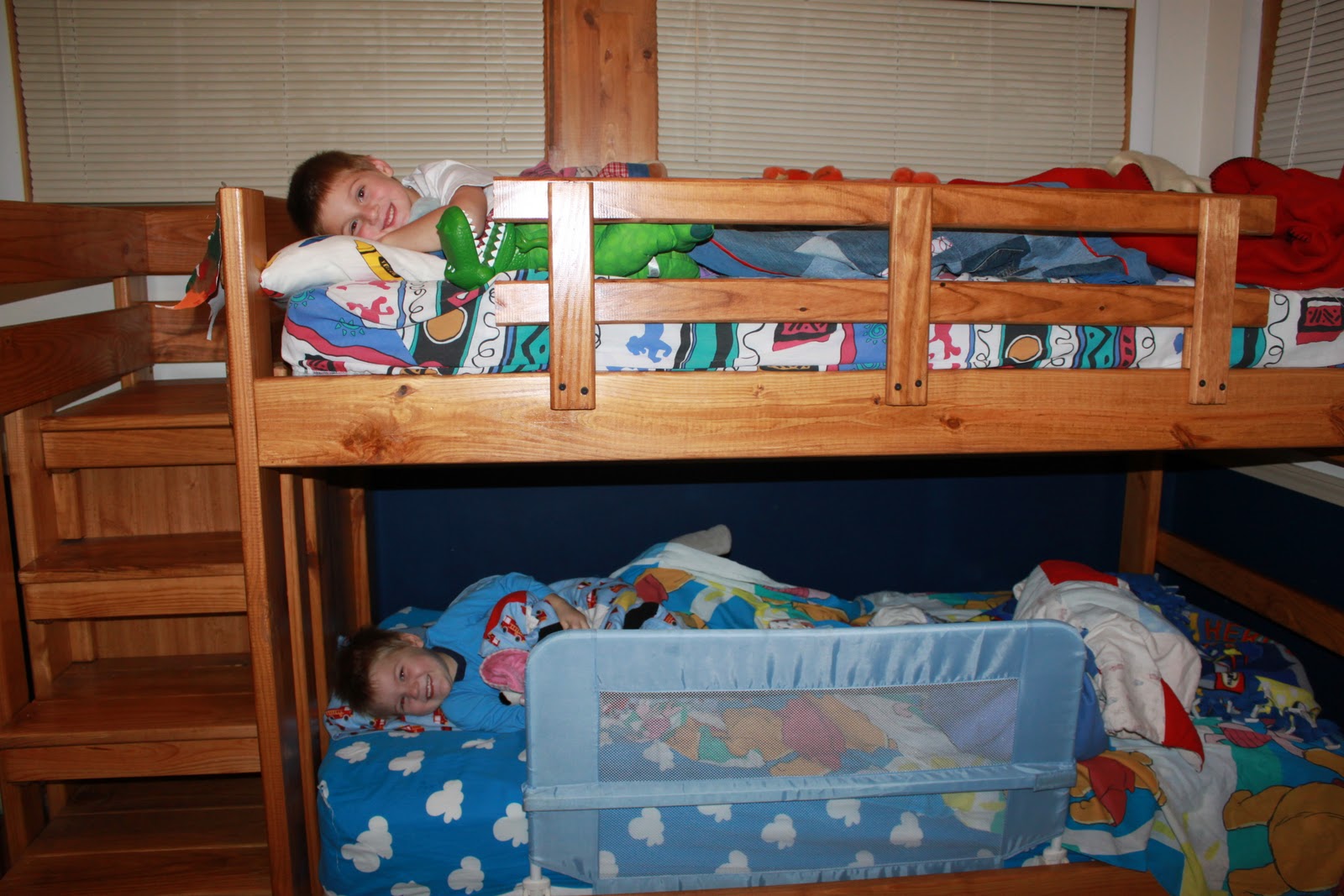 The Drays Today: Bunk Beds and Halloween