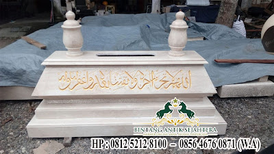 Model Makam Bokoran Islam Kaligrafi