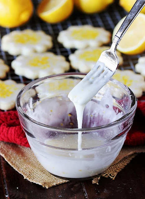 How to Make Lemon Glaze for Lemon-Glazed Butter Cookies Image