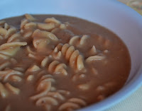 Sopa de Feijão e Macarrão de Milho (vegana)