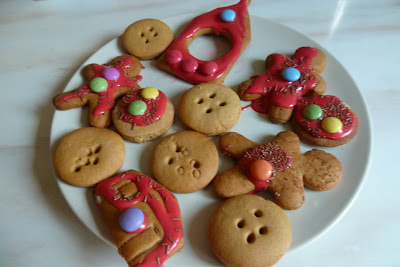 Gingerbread men and Button Moon shapes