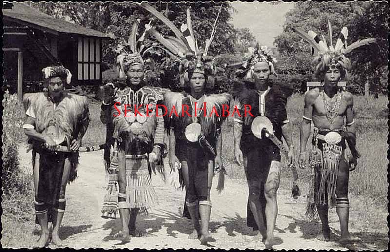 Dayak Tribe In Kalimantan Indonesia, Do you guys want a holiday here