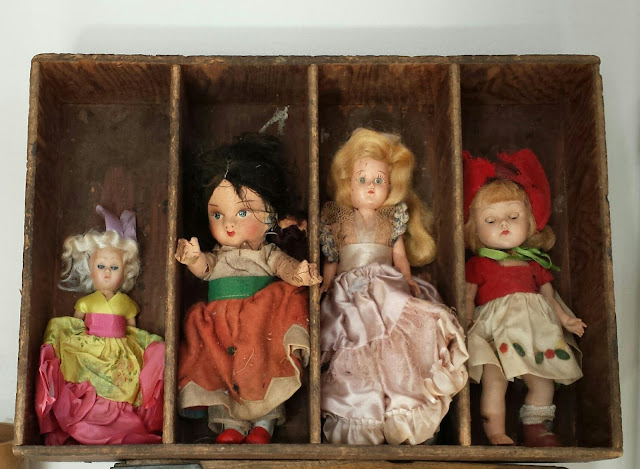 Elegant Decay by Martha: Candy's Dolls