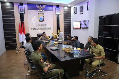Kapolres Menerima Kunjungan Silaturahmi Ketua Bawaslu Tulungagung