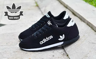 Sepatu Adidas Jogging