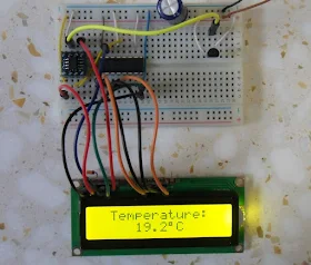 PIC12F1822 with LM35 temperature sensor hardware circuit