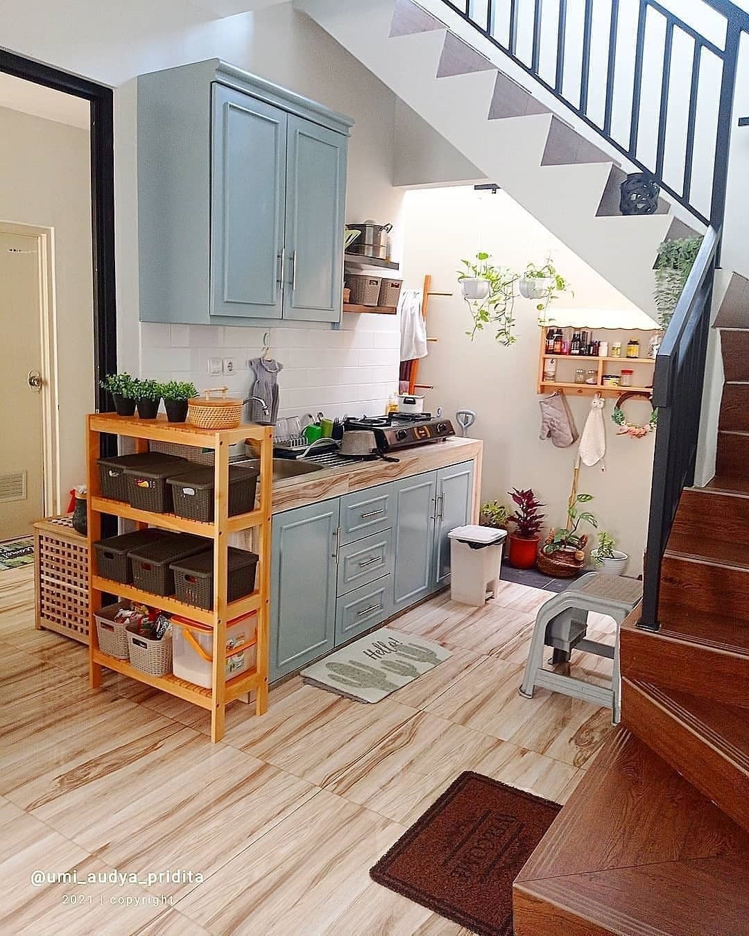 6 Desain Dapur Sederhana & Praktis Untuk Rumah Minimalis ~ HelloShabby