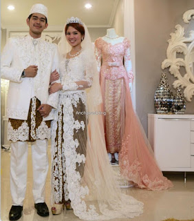 Baju Pengantin Kebaya Adat Jawa