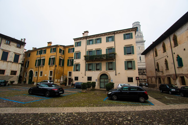 Piazza Brolio-Verona