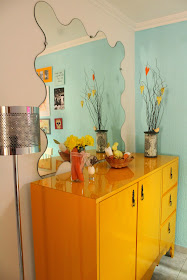 Decoração de páscoa barata, Recilando e decorando, cascas de ovos, Coelhos, Vaso feito com venouras, arranjos de páscoa