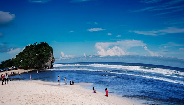 16 Obyek Wisata Pantai Terindah Di Gunungkidul Yogyakarta