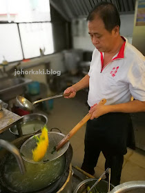 Soya-Sauce-Chicken-Noodle-Ang-Mo-Kio-Hong-Kong-Street-Zhen-Ji