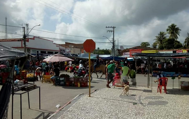 Feira livre em Olho D'Água do Casado é antecipada para esta sexta-feira, 01 