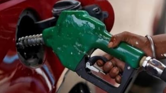 UP Petrol Diesel Rate 30 June: पेट्रोल - डीजल के नए रेट जारी, यहां देखें इन शहरों मे तेल के दाम