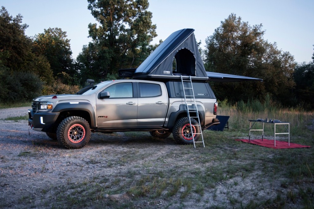 2021 GMC Canyon AT4 OVRLANDX Concept