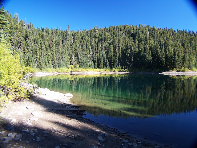 Barrier Lake1