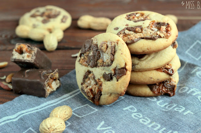 Erdnuss und Karamell vereint: Snickers Cookies