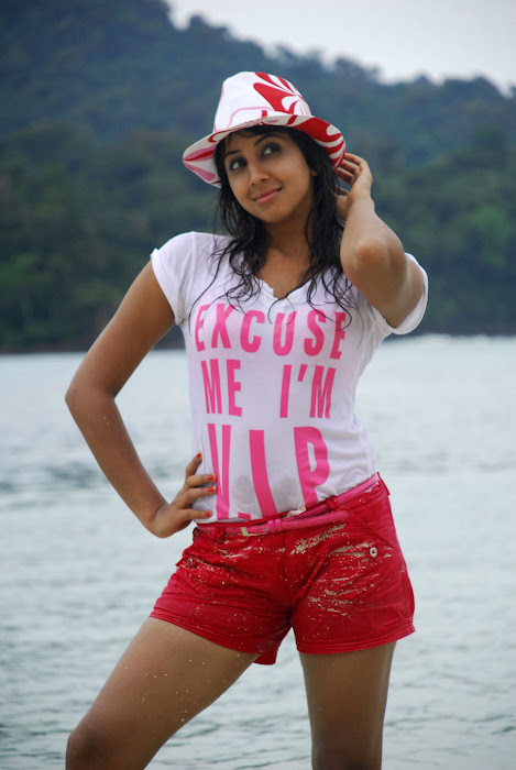 sanjana from mugguru, sanjana photo gallery