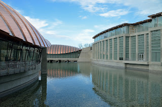 picture of Crystal Bridges Art Museum in Bentonville, Arkansas