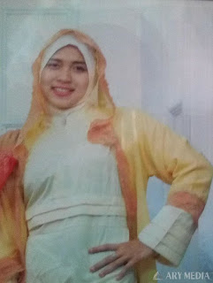 Ayu dengan berhijab