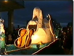 2000.12.06-009