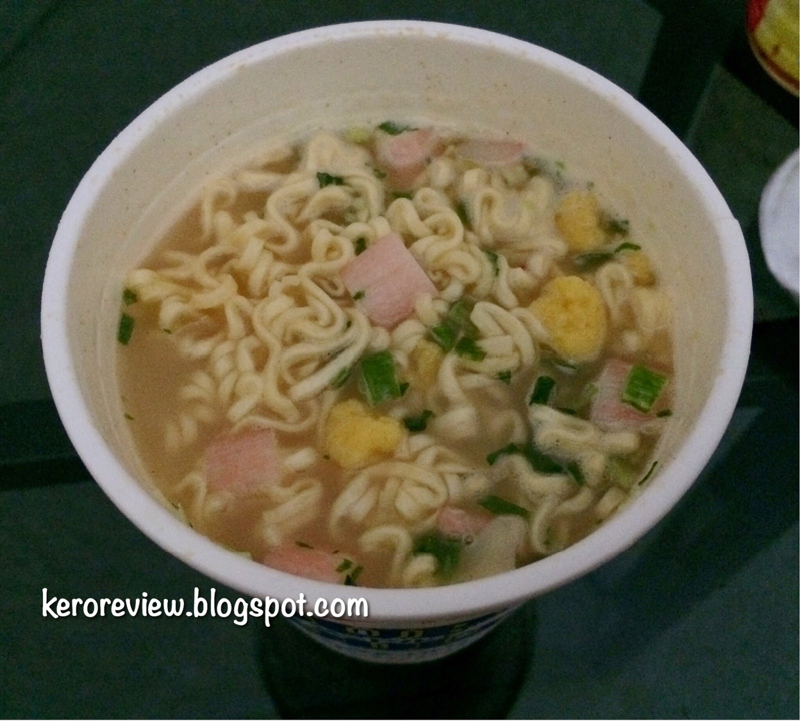 รีวิว นิสชิน บะหมี่กึ่งสำเร็จรูปถ้วย รสซุปทะเล (CR) Review Japan Nissin Seafood Soup Cup Noodles.