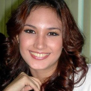 foto cute nadine chandrawinata