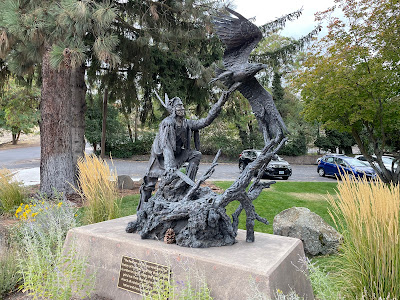 bronze statue at Klamath Falls