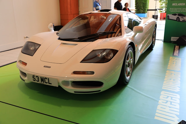 Ferrari F50 en andere supercars, foto Classic Cars and Lifestyle