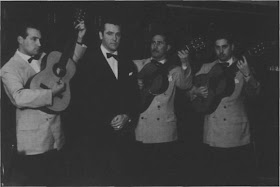Horacio Quintana en su epoca como solista a su derecha Ubaldo De Lio