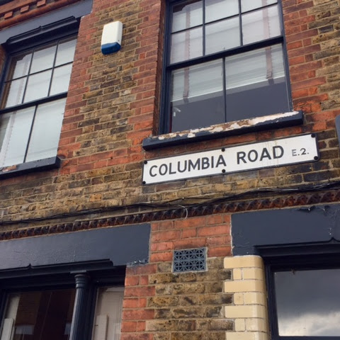 COLUMBIA ROAD FLOWER MARKET LONDON