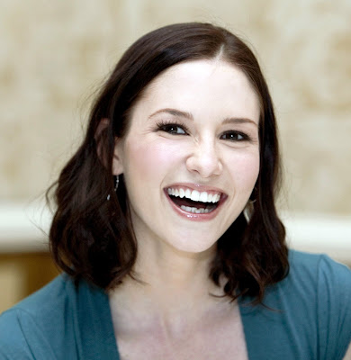 Chyler Leigh is kinda cute