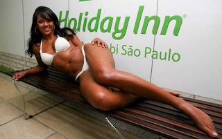 Fotos Aline Bernardes - Candidata Miss Bumbum 2012 4