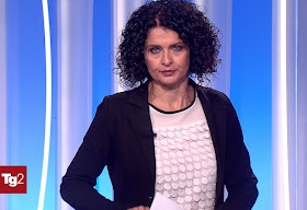 Chiara Lico telegiornaliste tg2 capelli ricci 14 ottobre 2022