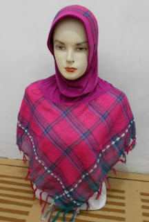 PASH-01 Jilbab Instant Pashmina Ungu Combed Fanta