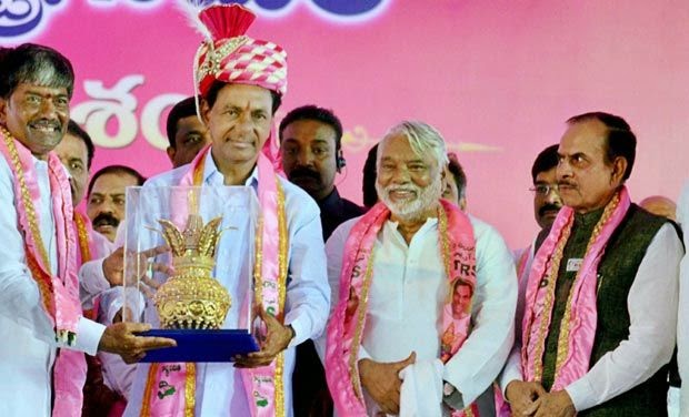 Telangana CM KCR: promise in plenary for Bangaru Telangana