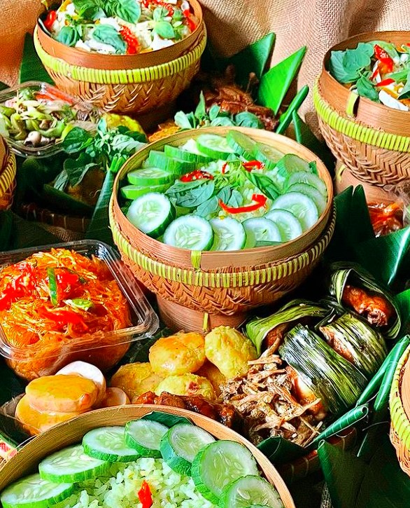 30 Kuliner Makanah Khas Sunda, Menikmati Kenikmatan Kuliner Nusantara