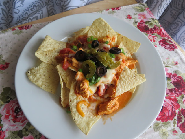 Crock Pot Chicken Nachos