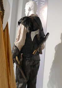 Huntsman Winters War Eric costume back