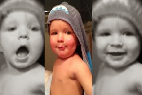 Unbelievable! This Super Cute Baby can Speak Like a Robot.