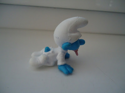 Miniature Smurf Figure Schtroumpfe Schlumpf Baby Smurf