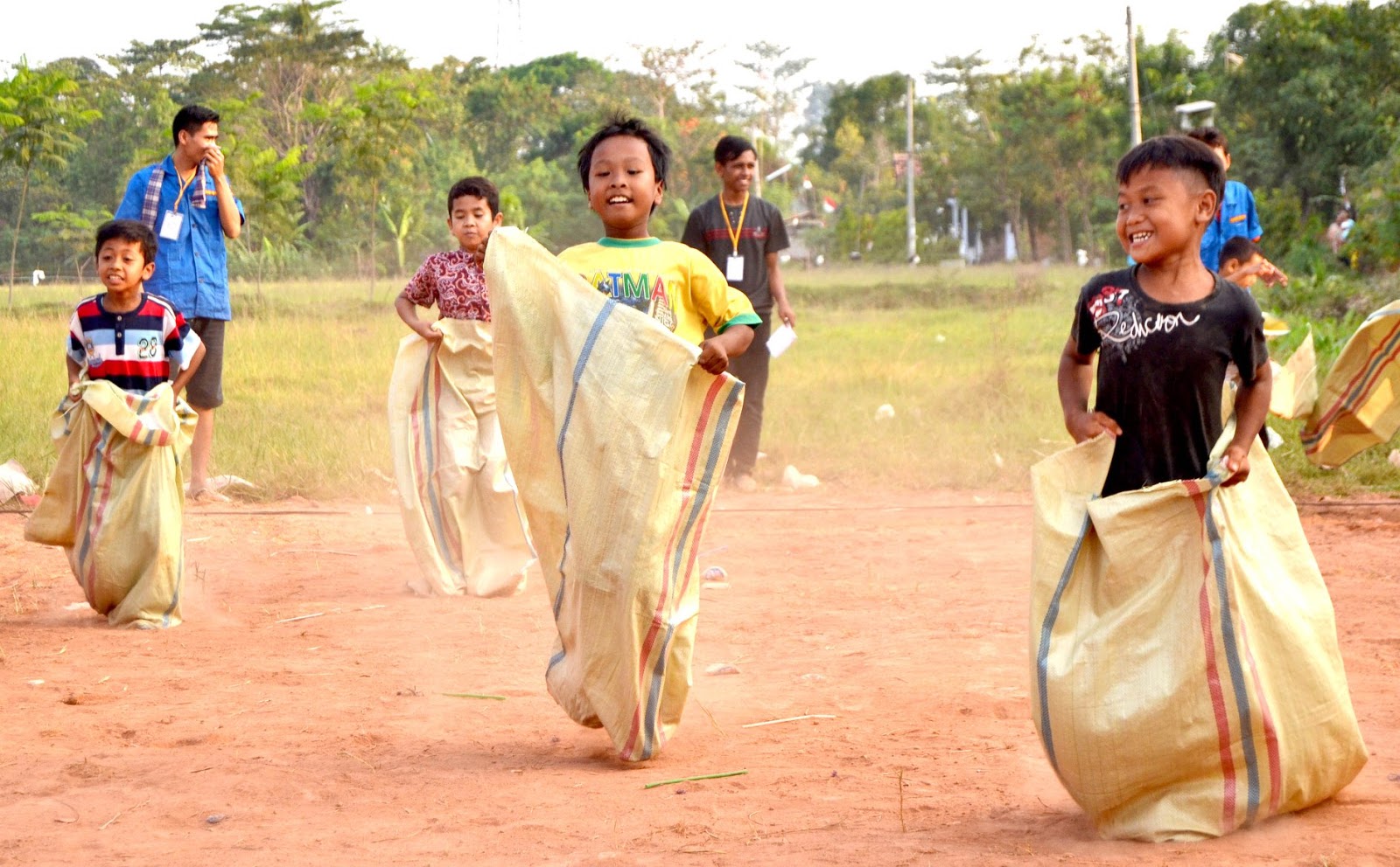  Lomba  Balap Karung HUT  RI  73 Tahun 2022 DESA PURWODADI 