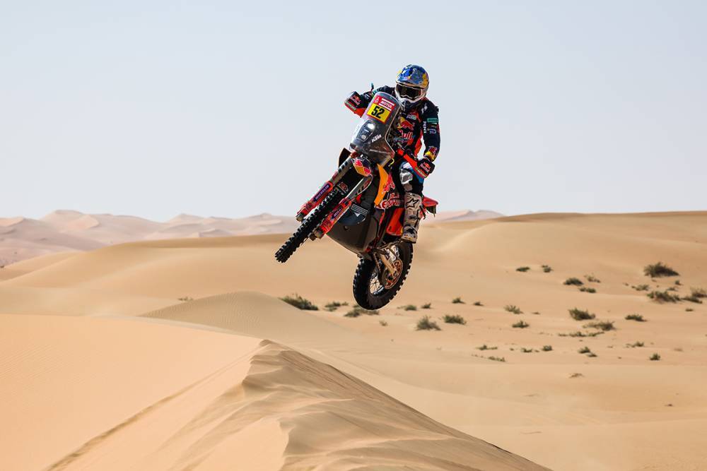 Dakar 2023: Ross Branch consiguió su segunda victoria de etapa pero Kevin Benavides pasó al frente en la general