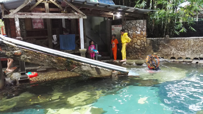 Pengalaman Bercuti dan Menginap di Salak Denai Chalet, Yan 