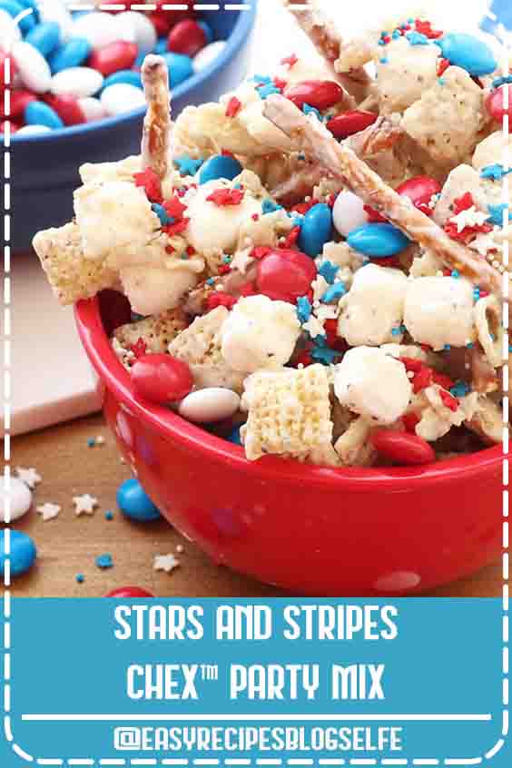 With just four easy steps, this recipe couldn't make 4th of July hosting any easier! Perfect for barbecues, parades, pool parties or any patriotic event, your guests will love the way this mix tastes and looks! #EasyRecipesBlogSelfe #EasyRecipesHealthy #snacks #forkids #easy #recipes 