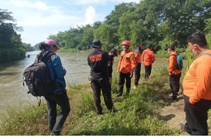 Pria Di Blitar Di Laporkan Lompat Ke Sungai, Pencarian Masih Dilakukan 