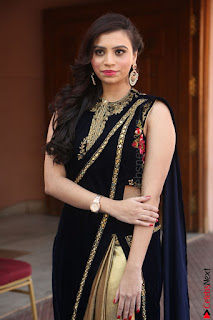 Priyanka Ramana in Beautiful Designer Black Saree At We Craft Elegance Expo Launch 063.JPG