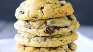 Gluten-Free Crispy Chewy Chocolate Chip Cookies