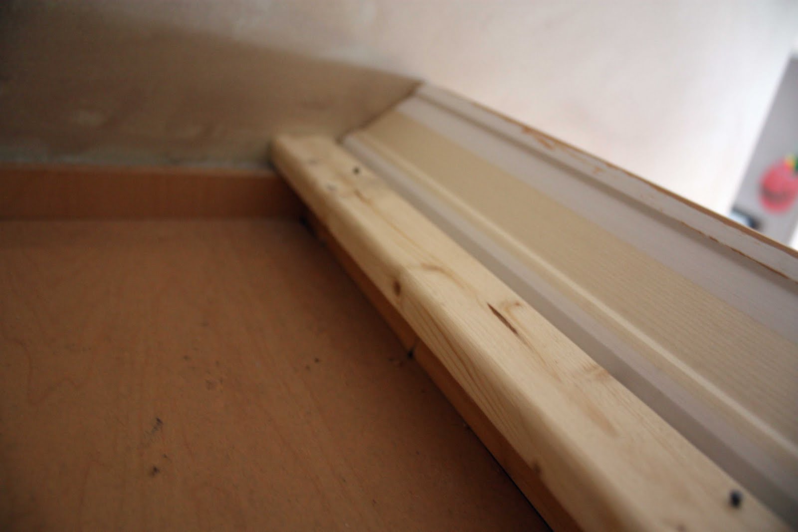 Crown Molding On Kitchen Cabinets